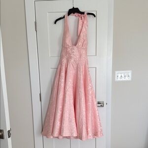 Elegant Pink Halter Midi Dress